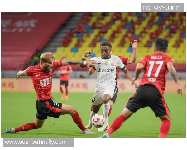 上港与现代精彩对决录像回放分析及精彩瞬间回顾