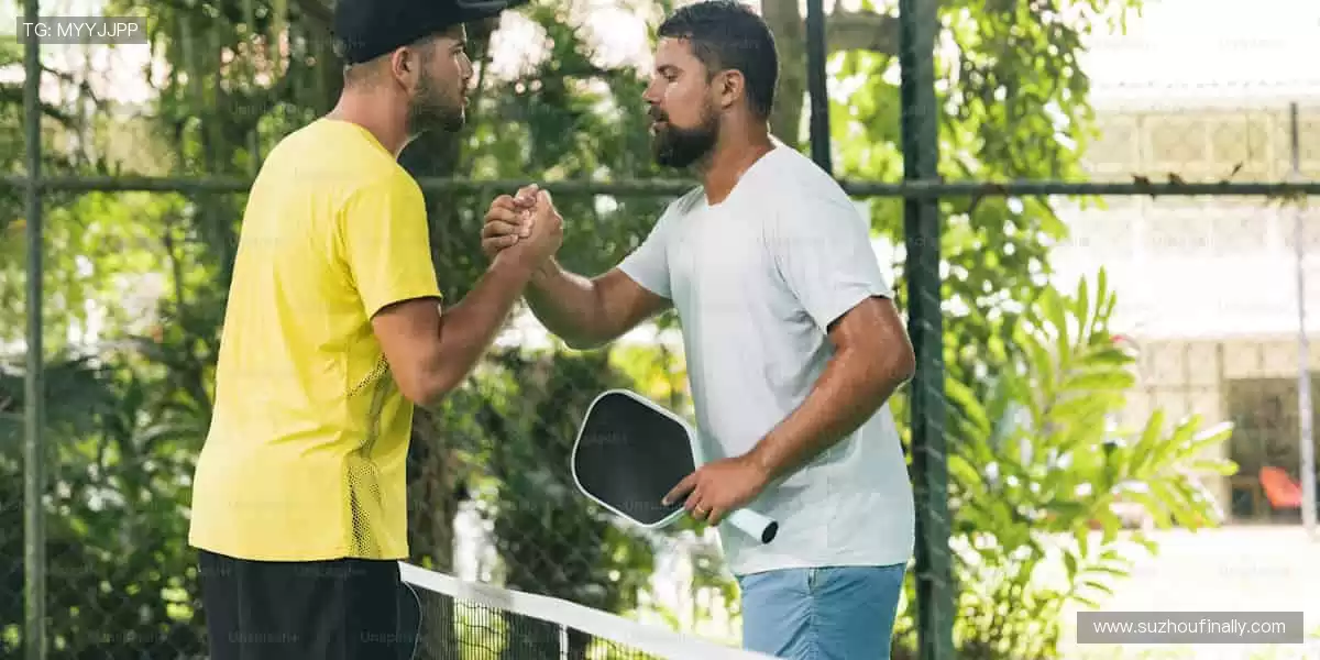 🌟 球星同款周边,把热爱穿在身上,戴在腕间!👕